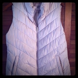 Gap puffer vest